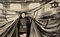 安井仲治が山根曲馬団に同行して撮影したシリーズの「サーカスの女」(1940年、個人蔵、兵庫県立美術館寄託)