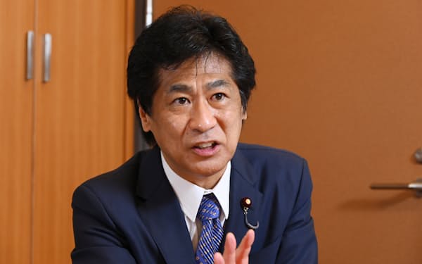田村憲久氏