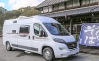 欧州でも人気の「フィアット」を改装した車両を借り、松川町で車中泊や観光を楽しむことができる