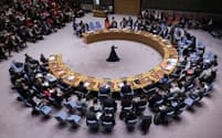 3月には国連の安全保障理事会で初めて即時停戦を求める決議が採択された＝ロイター