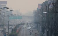 タイ北部チェンマイは毎年深刻な煙害に見舞われる（23年4月）=小林健撮影