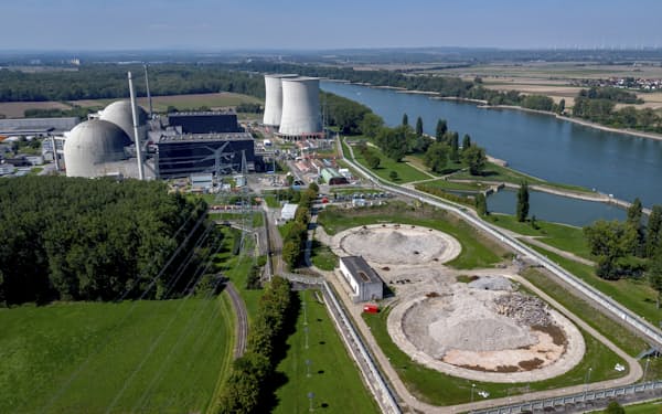 廃炉となったドイツ西部のビブリス原子力発電所（23年8月）=AP