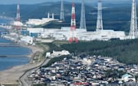 東京電力ホールディングスは15日から柏崎刈羽原子力発電所（新潟県）7号機へ核燃料を運び込む作業を始める