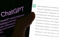 Chat（チャット）GPTに代表される生成ＡＩの普及に対し、各国政府は対応を迫られている