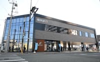 福岡銀行は2店舗を集約し、跡地に新形態の拠点を設ける（中島支店の移転先となる柳川支店）