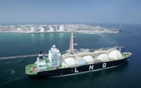 UAE西部のルワイスで年産約1000万トン規模のLNG生産を目指す（UAEの別の生産拠点）