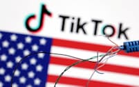 TikTok側は政府を相手取った訴訟を起こす可能性がある。「表現の自由」が争点になる＝ロイター