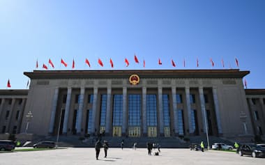 中国は統計法を改正して地方の統計不正への監督を強める（北京の人民大会堂）