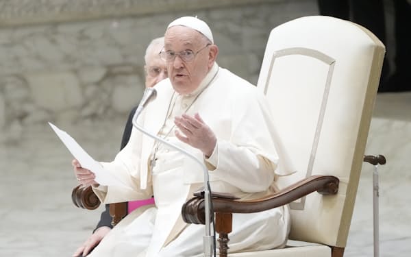 イタリアのメローニ首相はローマ教皇フランシスコがG7サミットに参加すると表明した=AP