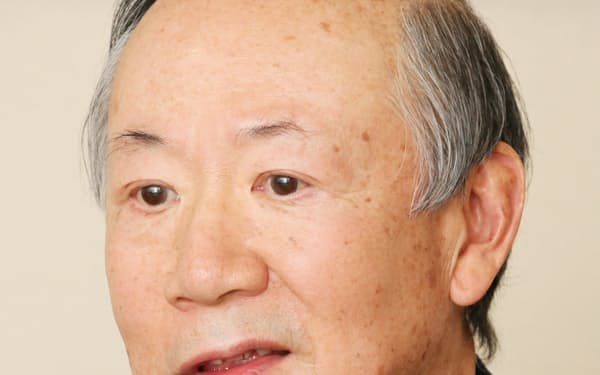 2003年に社長に就任した鈴木氏は20年以上にわたり高島屋の経営の指揮を執った