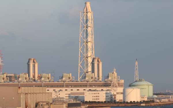 天然ガスと水素を混ぜた発電が計画されている(関西電力姫路第二発電所=兵庫県姫路市)