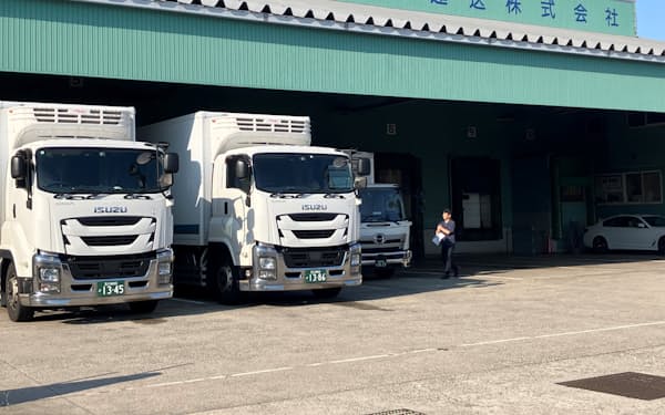 北陸でも冷凍機の刷新など投資を進め、保管品質を上げる(北陸大池運送の拠点、石川県白山市)