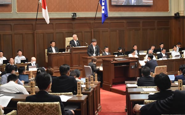 大阪府は津波や高潮などによる被害を防ぐ防潮鉄扉を遠隔操作化する方針だ(大阪府庁)