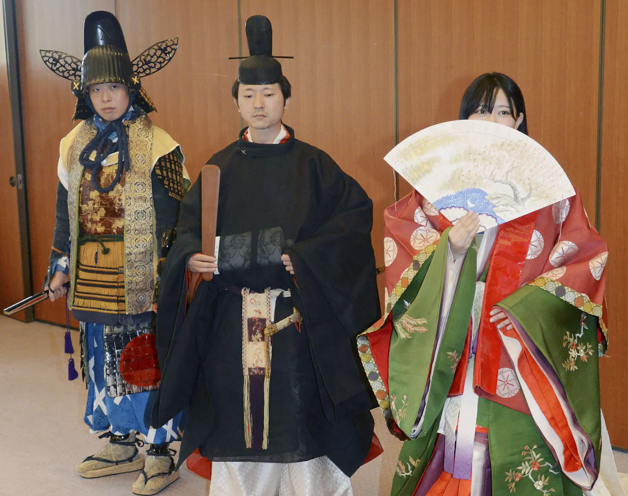 京都・時代祭、清少納言の衣装など新調 - 日本経済新聞
