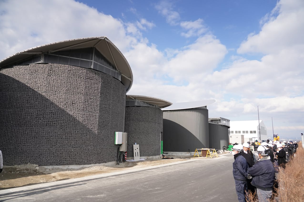 大阪万博、JAXAが月探査機「SLIM」の模型展示 - 日本経済新聞