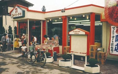 70年代に登場したコンビニエンスストアは消費者の多様なニーズに応えた