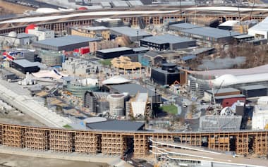 建設工事が進む大阪・関西万博の各パビリオン(1月、大阪市此花区)