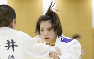 柔道の世界選手権に向け、調整する女子52キロ級の阿部詩(5月)。5度目の優勝がかかる=共同