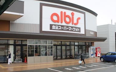 小矢部市への出店で地盤である富山県西部の店舗網を強化する(同県射水市の店舗)