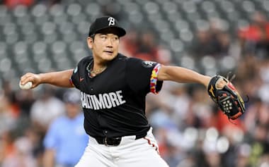 レイズ戦に先発し、5回7失点ながら6勝目を挙げたオリオールズ・菅野(ボルティモア)=ゲッティ・共同