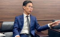 日本経済新聞の取材に答えるradikoの池田卓生社長(6月)