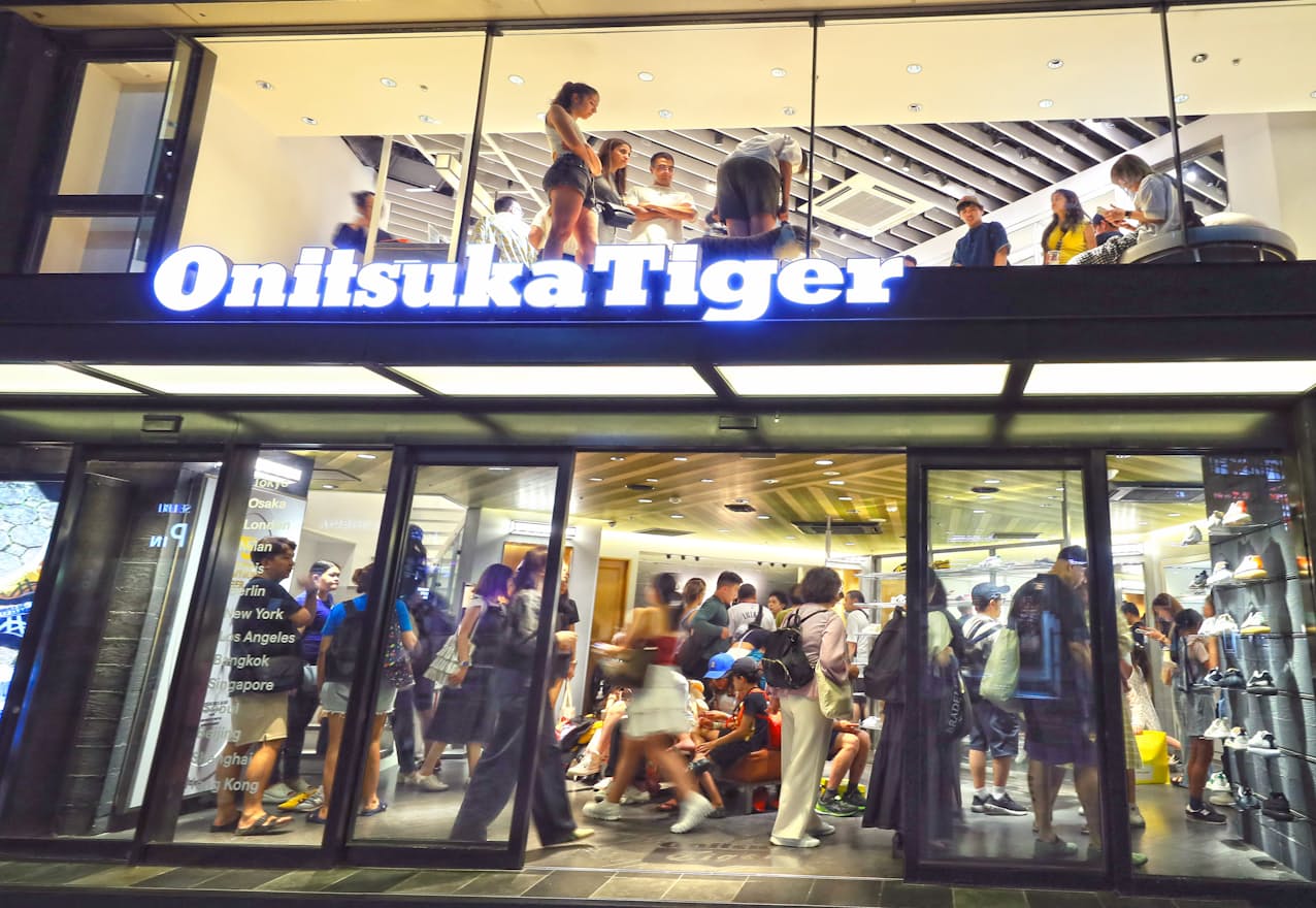 アシックス、25年12月期36%増益 「オニツカタイガー」好調で上振れ - Main Image