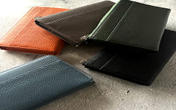 一級財布職人のカード特化型新長財布