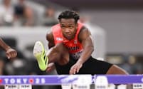男子110メートル障害決勝で力走する村竹ラシッド