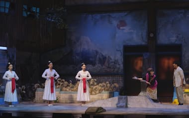 「誠實浴池」の一場面=Kozo Kaneda撮影