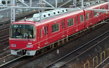名鉄名古屋本線を走る車両