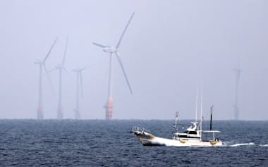 戸田建設が手掛ける浮体式の洋上風力発電施設「はえんかぜ」(長崎県五島市)