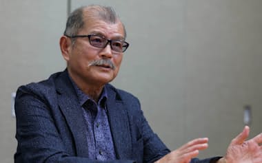 「身内の死を受け入れる心の準備は必要なこと。私は移植とは命の贈り物だと思う」と話す。