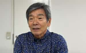 「有機的なものを主体にしたい」と語る柴田敏雄 「有機的なものを主体にしたい」と語る柴田敏雄