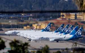 米アラスカ航空の機体(2024年、米西部カリフォルニア州サンディエゴ)=ロイター 米アラスカ航空の機体(2024年、米西部カリフォルニア州サンディエゴ)=ロイター