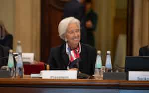 30日、理事会に出席したラガルド総裁(伊フィレンツェ)=ECB提供 30日、理事会に出席したラガルド総裁(伊フィレンツェ)=ECB提供