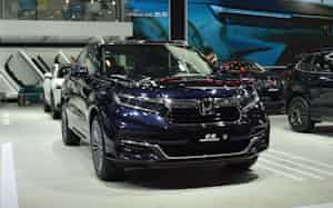 自動車ショーで展示されるホンダのエンジン車(4月下旬、上海市) 自動車ショーで展示されるホンダのエンジン車(4月下旬、上海市)