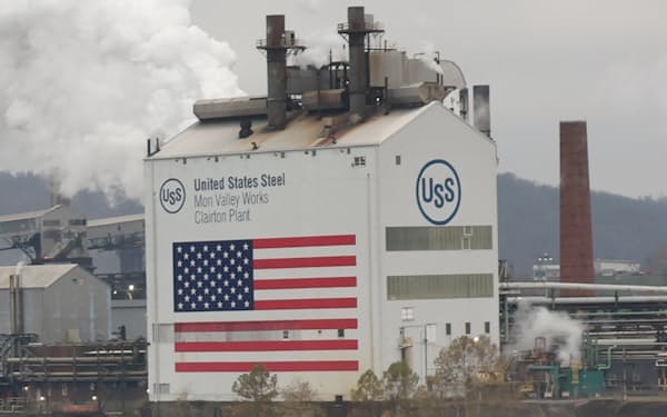 高級鋼生産設備の導入のほか老朽設備の改修へ投資する(USスチールの工場)