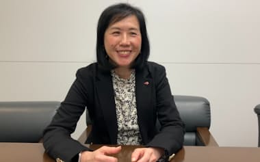 味の素ダイバーシティ・人財担当の栢原紫野執行役