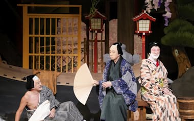 「歌舞伎絶対続魂」で客席を沸かせる(左から)獅童、幸四郎、弥十郎©松竹
