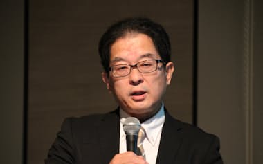 札幌日経懇話会で講演した日本経済新聞社の吉田忠則編集委員兼論説委員(6日、札幌市)