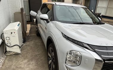 EVを充電している様子