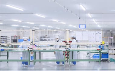 山陽精工の医療機器製造工場。以前は空きスペースがあった(山梨県大月市)=同社提供