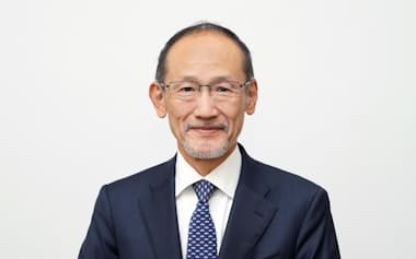 鈴木秀生氏