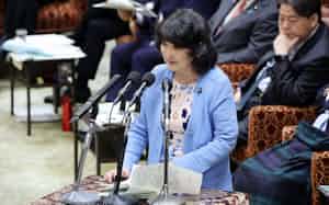 衆院予算委で日本維新の会の中司幹事長の質問に答える片山財務相(10日) 衆院予算委で日本維新の会の中司幹事長の質問に答える片山財務相(10日)