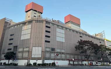 「さくら野百貨店仙台店」の建物は2017年の閉店から長年取り残されてきた(仙台市)