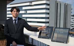 実証実験について説明するパナソニックHDの金子幸広・技術開発部部長(14日、大阪府門真市) 実証実験について説明するパナソニックHDの金子幸広・技術開発部部長(14日、大阪府門真市)