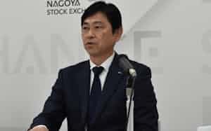 記者会見する萩原電気HDの木村社長(14日、名古屋市) 記者会見する萩原電気HDの木村社長(14日、名古屋市)