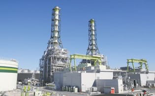 JXエネルギーの川崎天然ガス発電所は、LNGを燃料として発電している