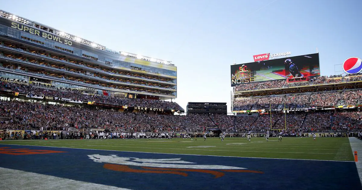 スーパーボウルで実証 世界最強 Itスタジアム 日本経済新聞 スーパーボウルで実証 世界最強 Itスタジアム 日本経済新聞