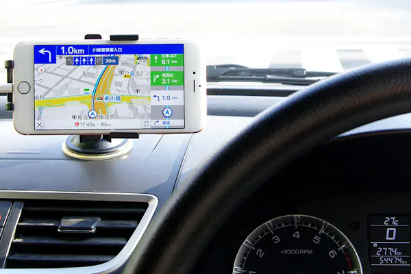 いつものスマホでナビを操作 Android Auto 開始 Nikkei Style いつものスマホでナビを操作 Android Auto 開始 Nikkei Style